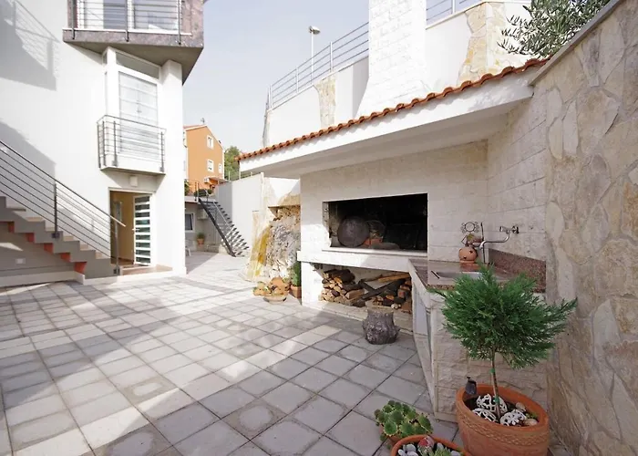 דירה Javi טרוגיר